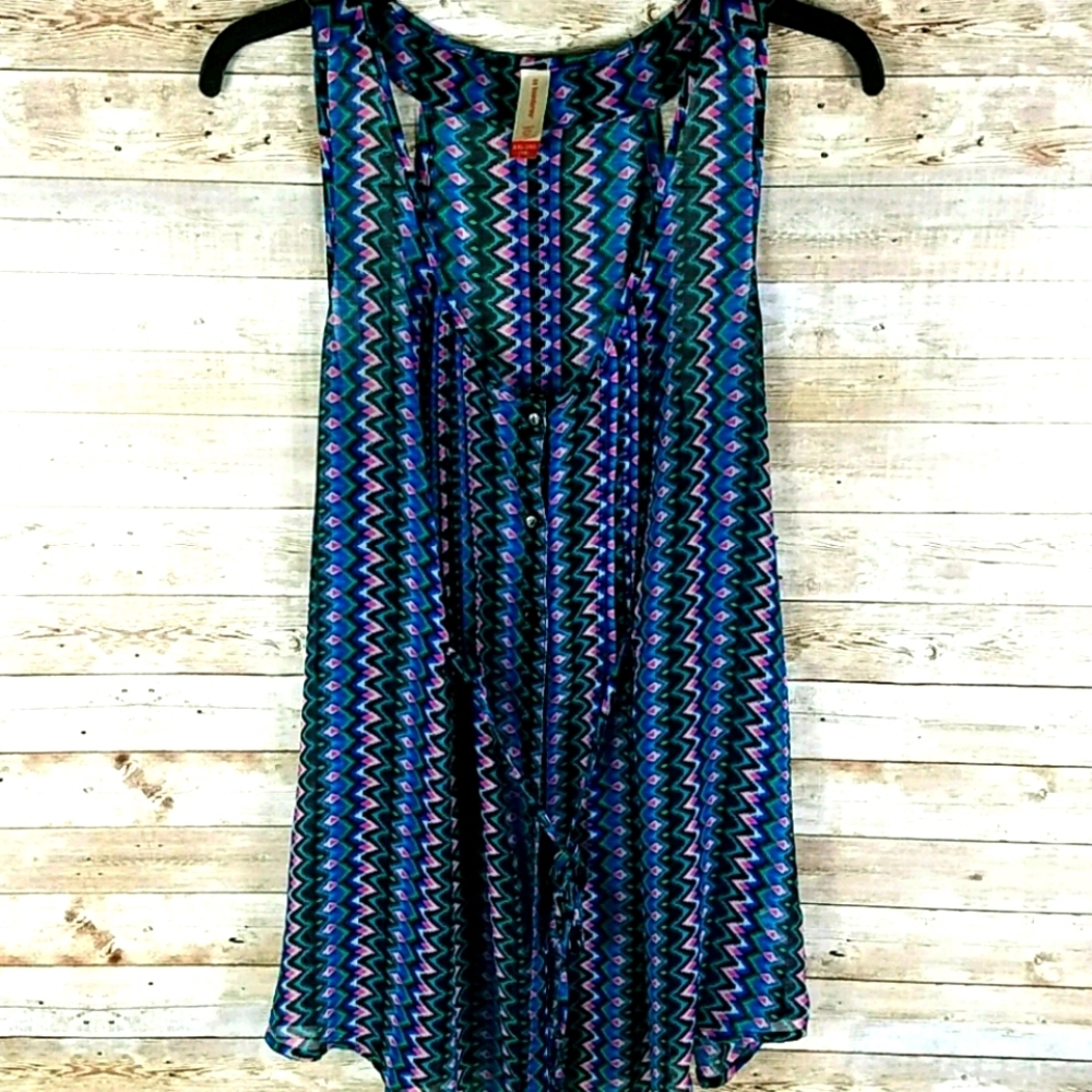 No Boundaries, Multi colored yoke neck top, 2XL